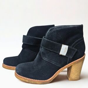 UGG Women's Brienne Black Ankle Boots Gum Sole, Block Heel, US Size 7.5/Eur 38